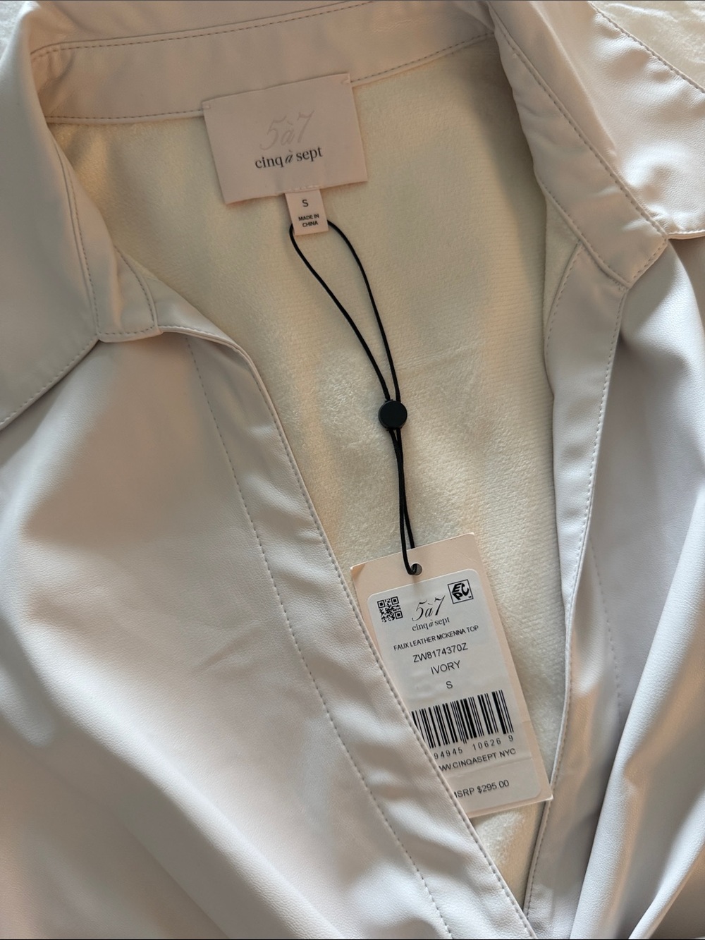 Cinq a Sept off white grey Twist-Front pleather top - Picture 3 of 4